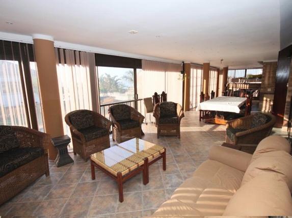 Lapa Lighthouse B&B Umhlanga Rocks Exteriör bild