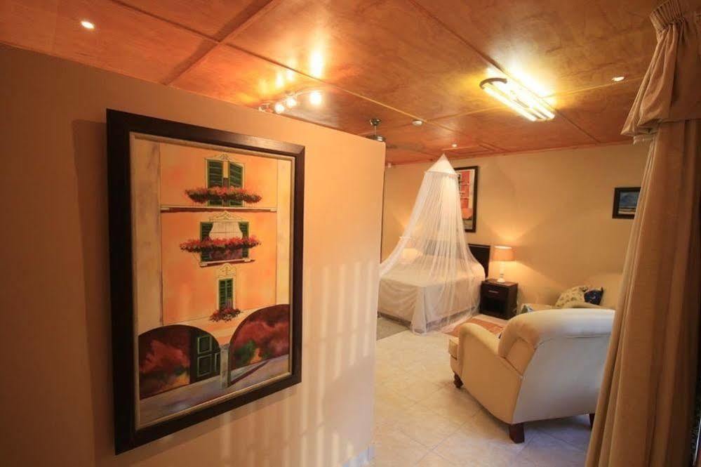 Lapa Lighthouse B&B Umhlanga Rocks Exteriör bild